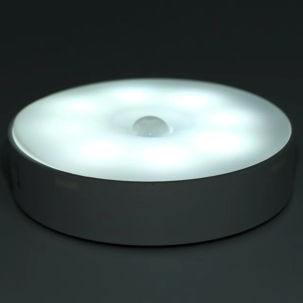 LED Smart Motion Sensor Night Light – Light Up the Dark, Automatically! 